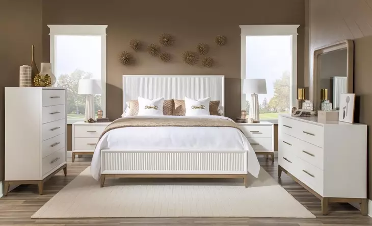 Melrose Cloud White Queen Panel Bed