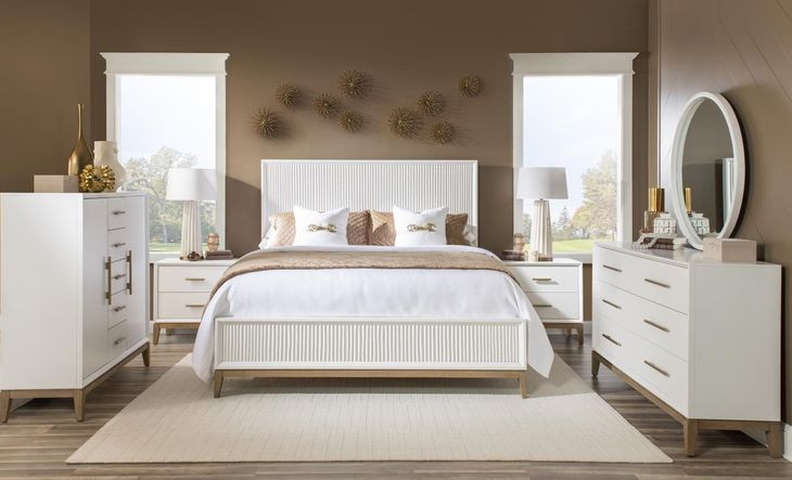Melrose Cloud White King Panel Bed