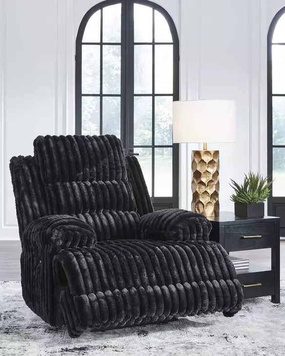 Technique Onyx Power Recliner with USB Charging
