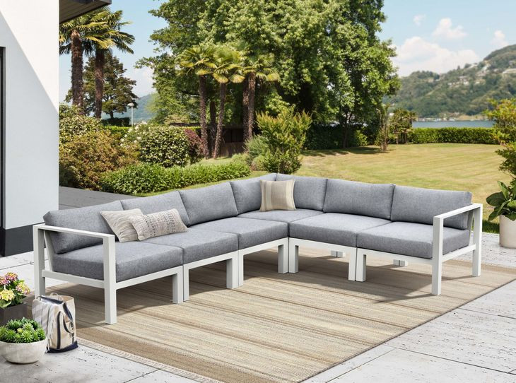 Nash Outdoor Seating Buff 6 Piece Outdoor Modular Sectional
