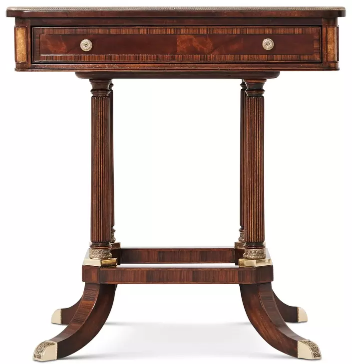 English Cabinet Maker Southampton and Light Shropshire Bowlas Side Table