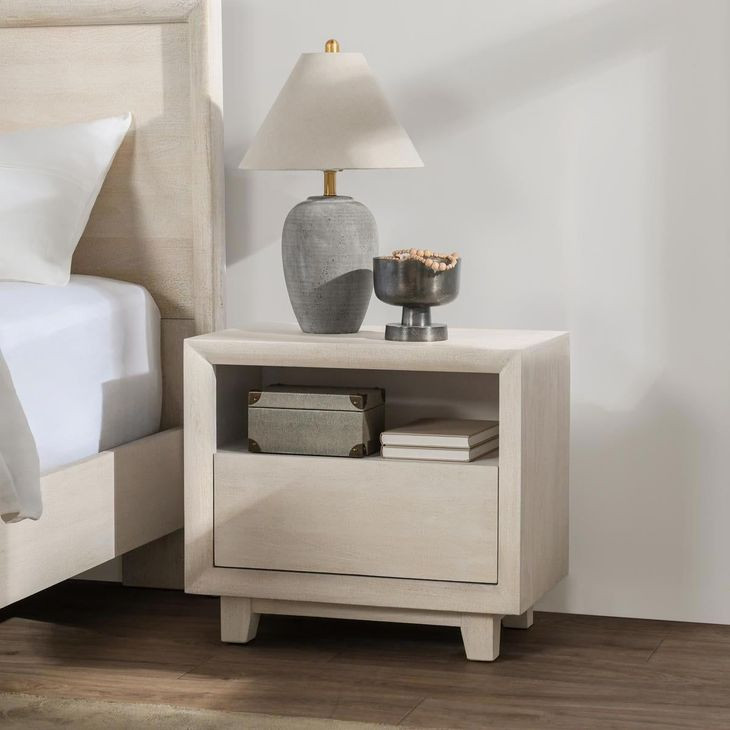 Reece Seashell White 1 Drawer Nightstand