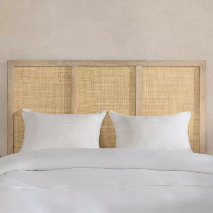 Jensen Meadow Taupe Queen Panel Bed