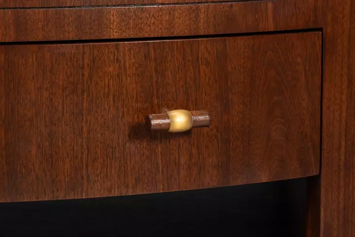 Vero Brown Round Cocktail Table