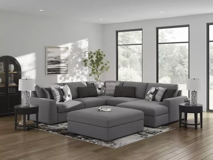 Bealton Salt and Pepper 5 Piece Sectional with RAF Chaise