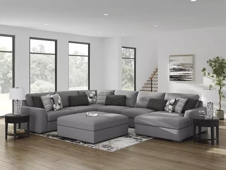 Bealton Salt and Pepper 6 Piece Sectional with RAF Chaise