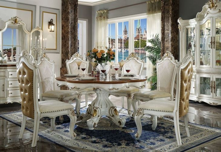 Picardy Antique Pearl and Cherry Oak 62" Round Dining Table