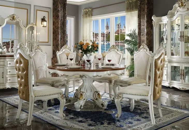Picardy Antique Pearl and Cherry Oak 62" Round Dining Table