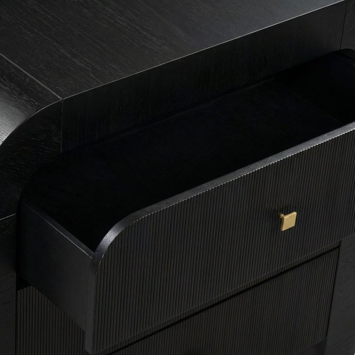 Hump Black Arched 3 Drawer Chest