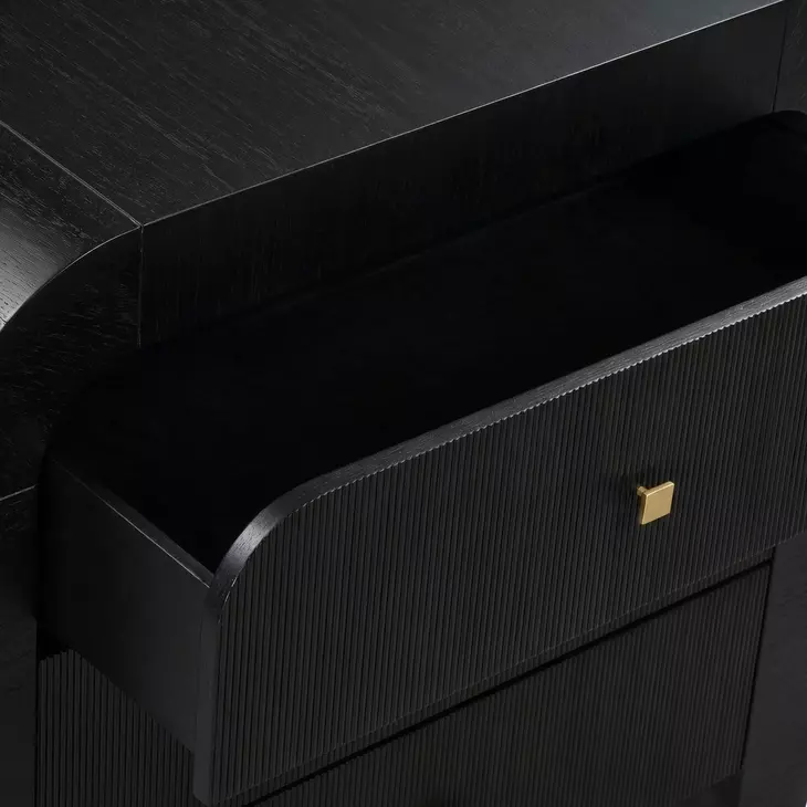 Hump Black Arched 3 Drawer Chest