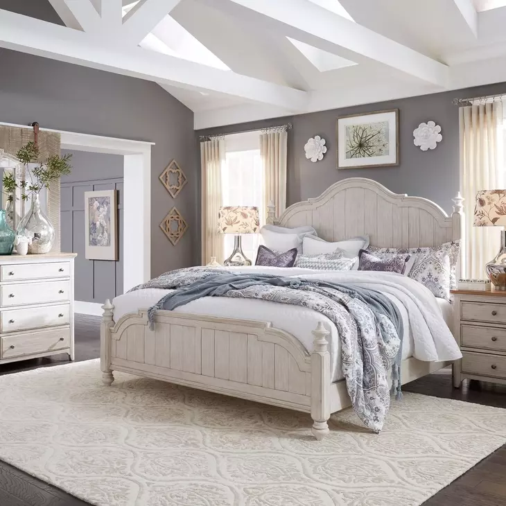 Farmhouse Reimagined Antique White and Chestnut 8 Drawer Dresser with Mirror
