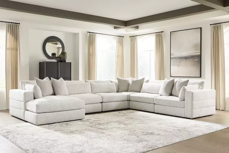 Stonecroft Manor Snowstone 6 Piece Modular Sectional with LAF Chaise and Pillows