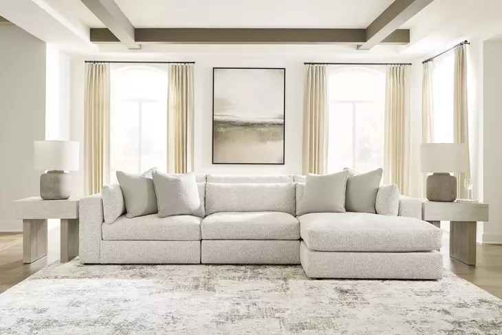 Stonecroft Manor Snowstone 3 Piece Modular Sectional with RAF Chaise and Pillows