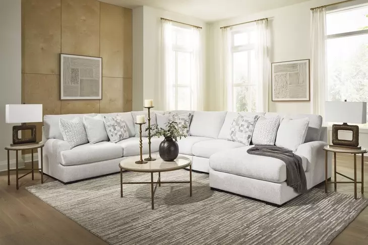 Wynncroft Manor Chalk Performance Fabric 5 Piece Modular Sectional with RAF Chaise