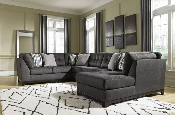 Reidshire Steel Gray 3 Piece Modular Sectional with RAF Corner Chaise and Pillows