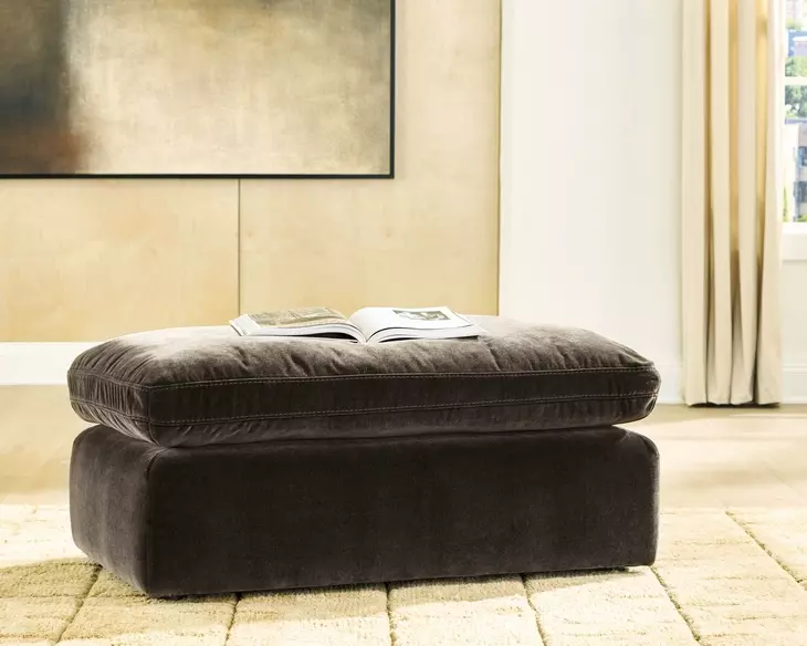 Maxton Heights Bittersweet Upholstered Rectangular Ottoman