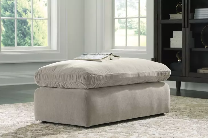 Maxton Heights Pebble Upholstered Rectangular Ottoman