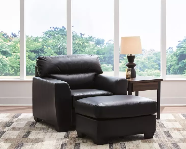 Gavello Midnight Upholstered Lounge Chair