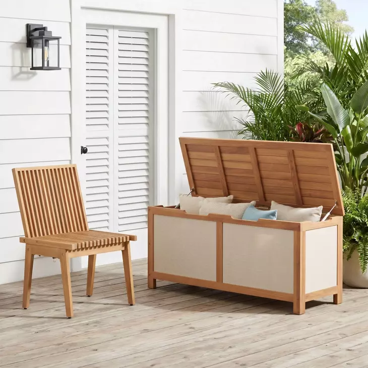 Valtan Natural and White Outdoor Lift Top Accent Chest
