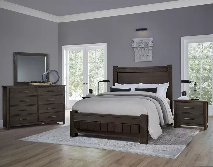 Dovetail Java King Poster Bed with California King Footboard