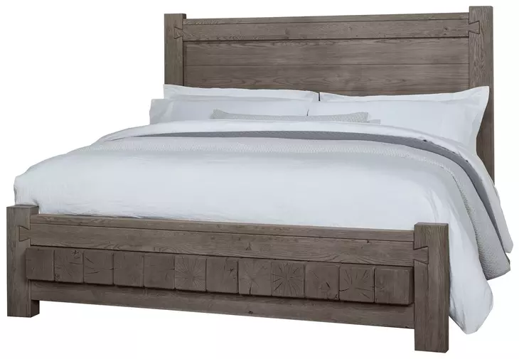 Dovetail Mystic Gray King Poster Bed with California King Footboard