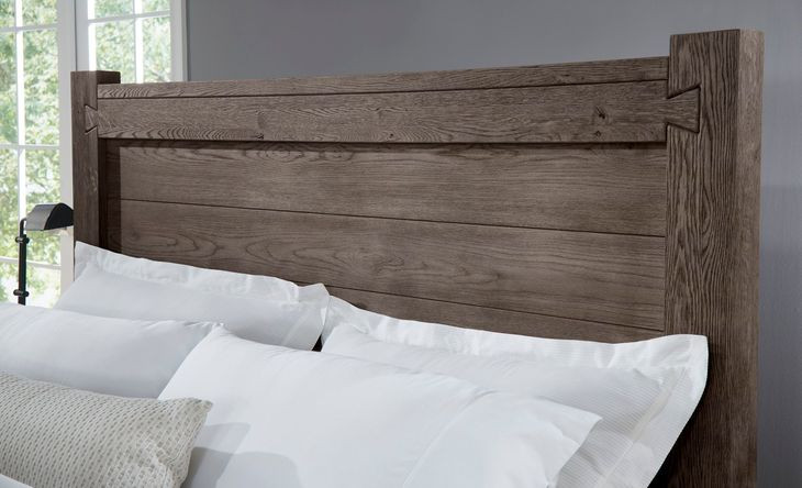 Dovetail Mystic Gray King Poster Bed