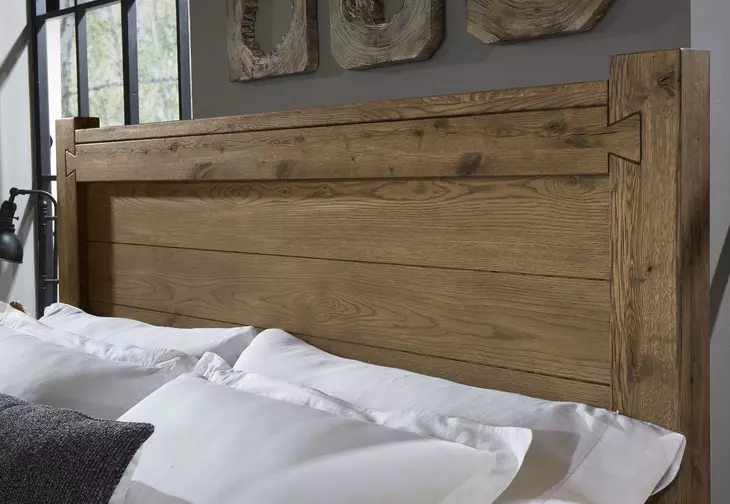 Dovetail Natural Queen Poster Bed