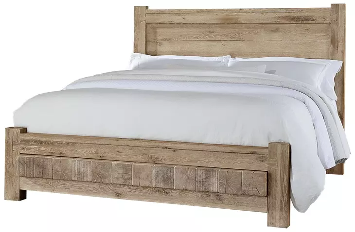 Dovetail Sun Bleached White King Poster Bed with California King Footboard