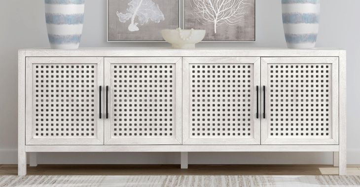 Pentak White Wash 4 Door Server