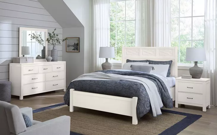 Tide And Timber White Maple Fretwork Panel Bedroom Set