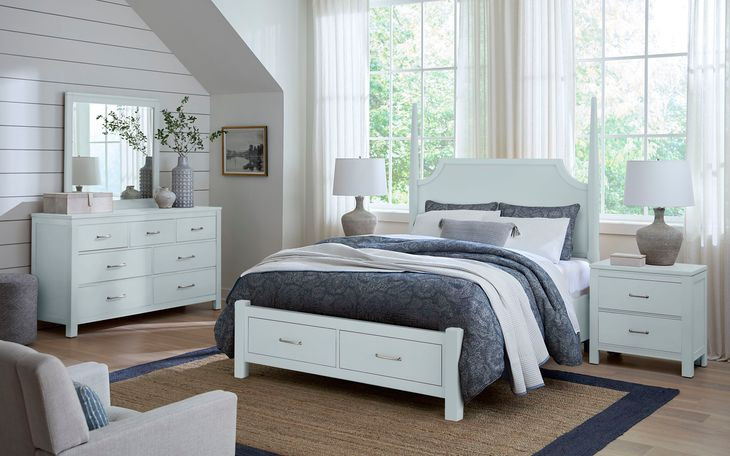 Tide And Timber Blue Maple King Pencil Poster Storage Bed