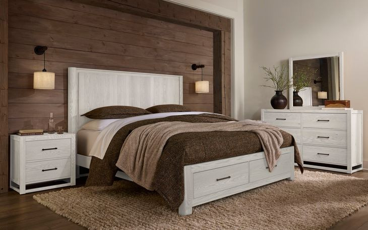 Lodge and Loft Soft White Queen Radius Storage Poster Bed