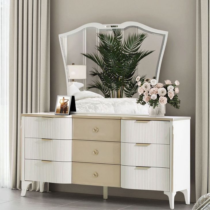 La Marisia Creamy Pearl Dresser and Mirror