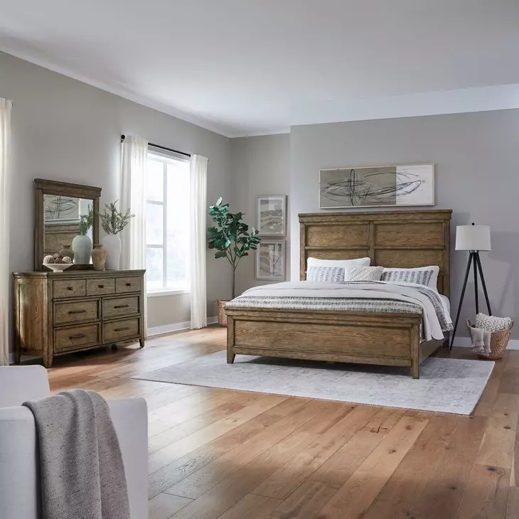 Carolina Park Amber Brown Queen Panel Bed