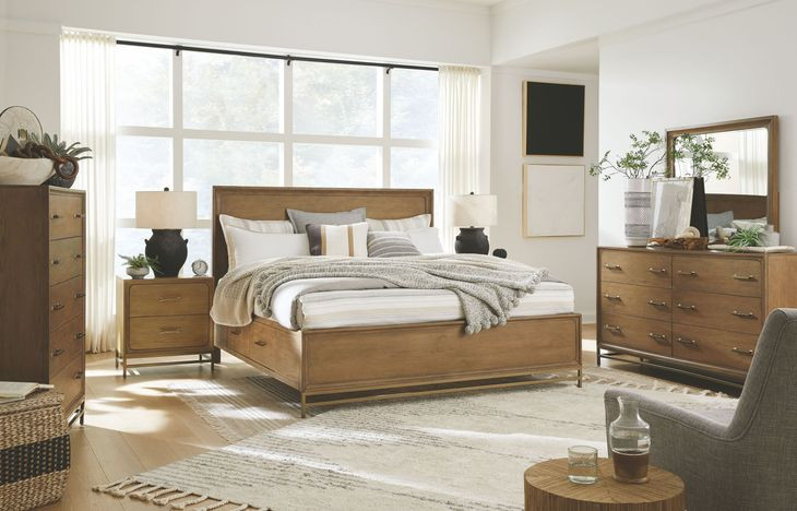 Fernholt Belgian Wheat and Coffee Bean Queen Storage Panel Bed