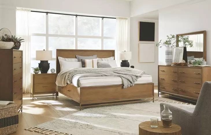 Lindon Belgian Wheat and Coffee Bean Queen Storage Panel Bed
