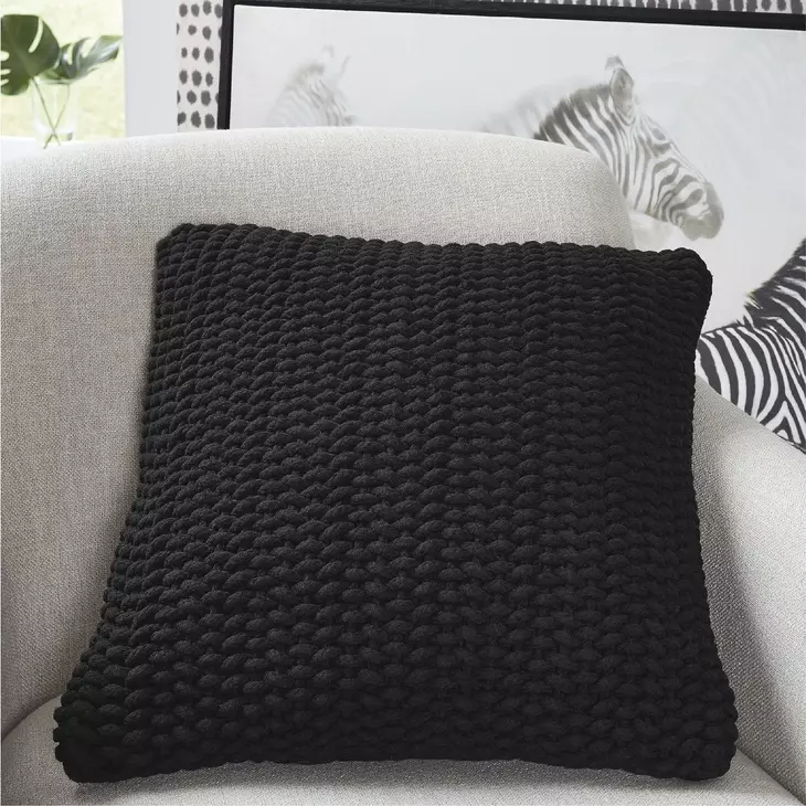 Renemore Black Pillow Set of 4