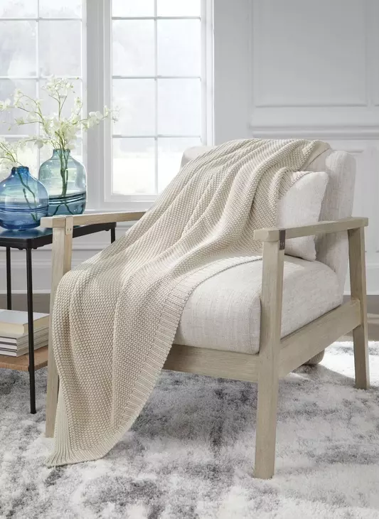 Gayelery Beige Throw
