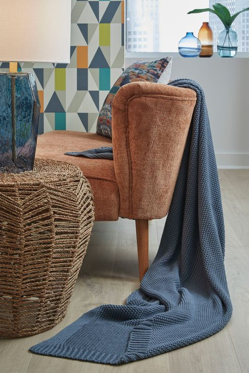 Gayelery Blue Throw Set of 3