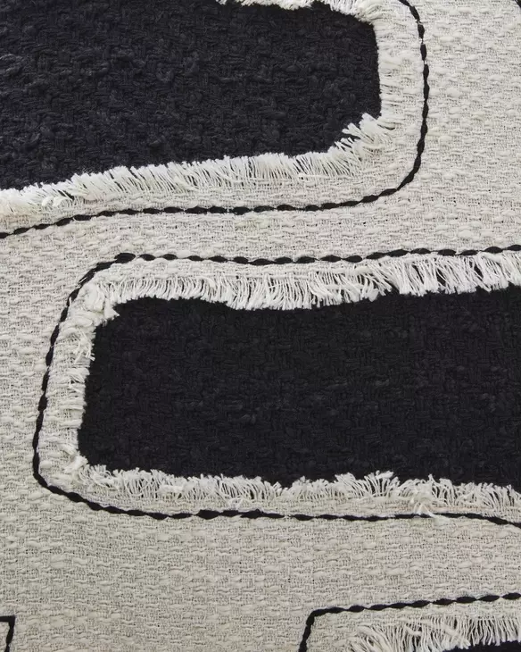 Veerbank Black and Beige Accent Pillow Set of 4