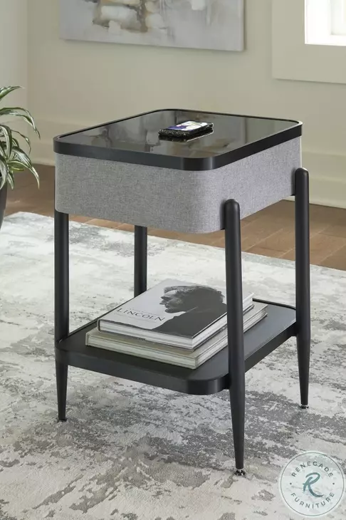 Jorvalee Black Accent Table