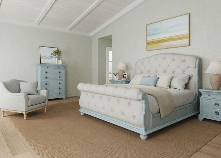 Summer Creek Upholstered Sleigh Bedroom Set