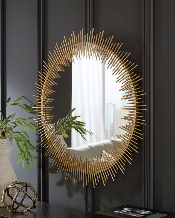 Wainport Gold Round Accent Wall Mirror