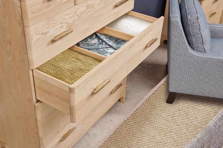 Essence Ash 5 Drawer Chest