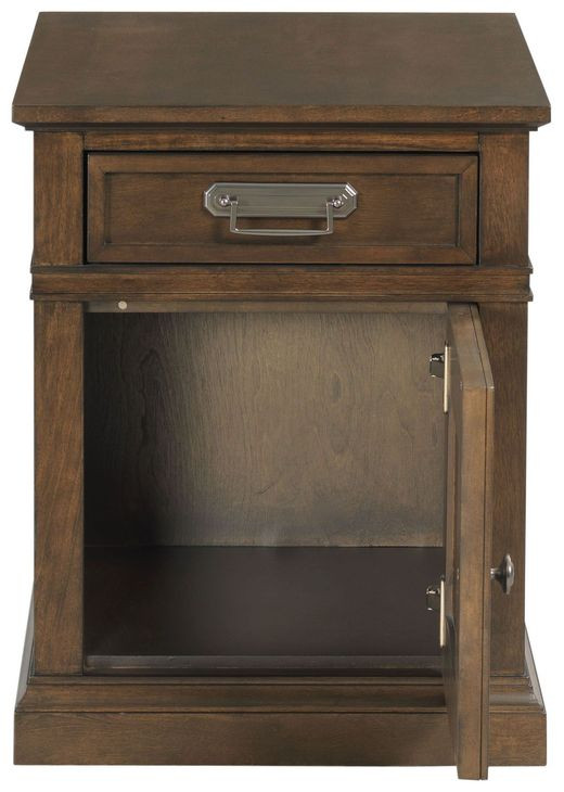 Structures Sable Chairside Chest