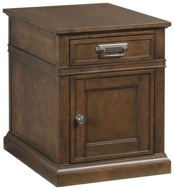 Structures Sable Chairside Chest