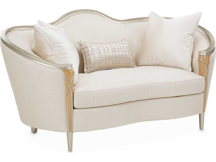 Villa Cherie Caramel Loveseat