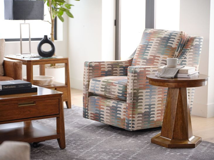 Aspire Array Brown Round Chairside Table