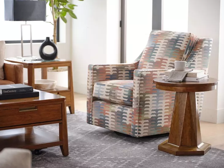 Aspire Array Brown Round Chairside Table
