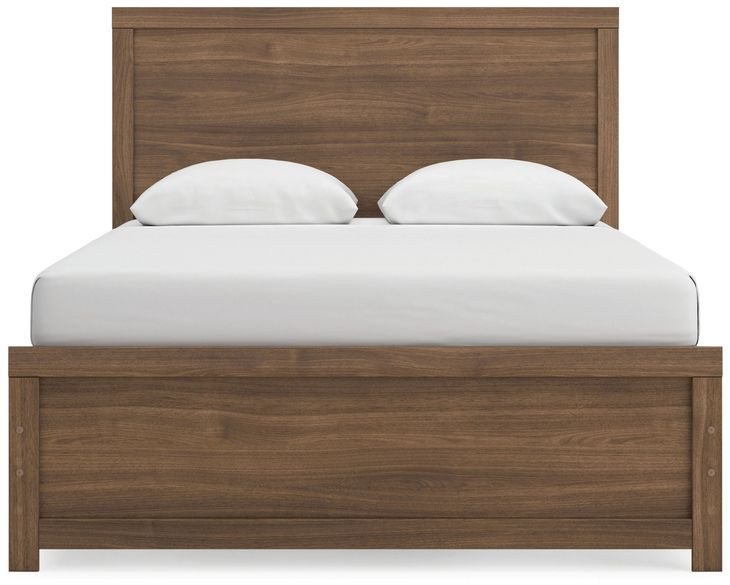 Ryderton Auburn Queen Panel Bed